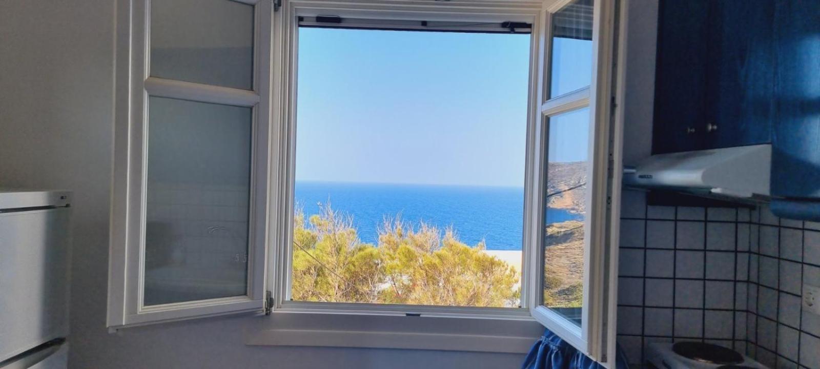 Syros Apartments Suites Chryssonisos Kini Eksteriør billede