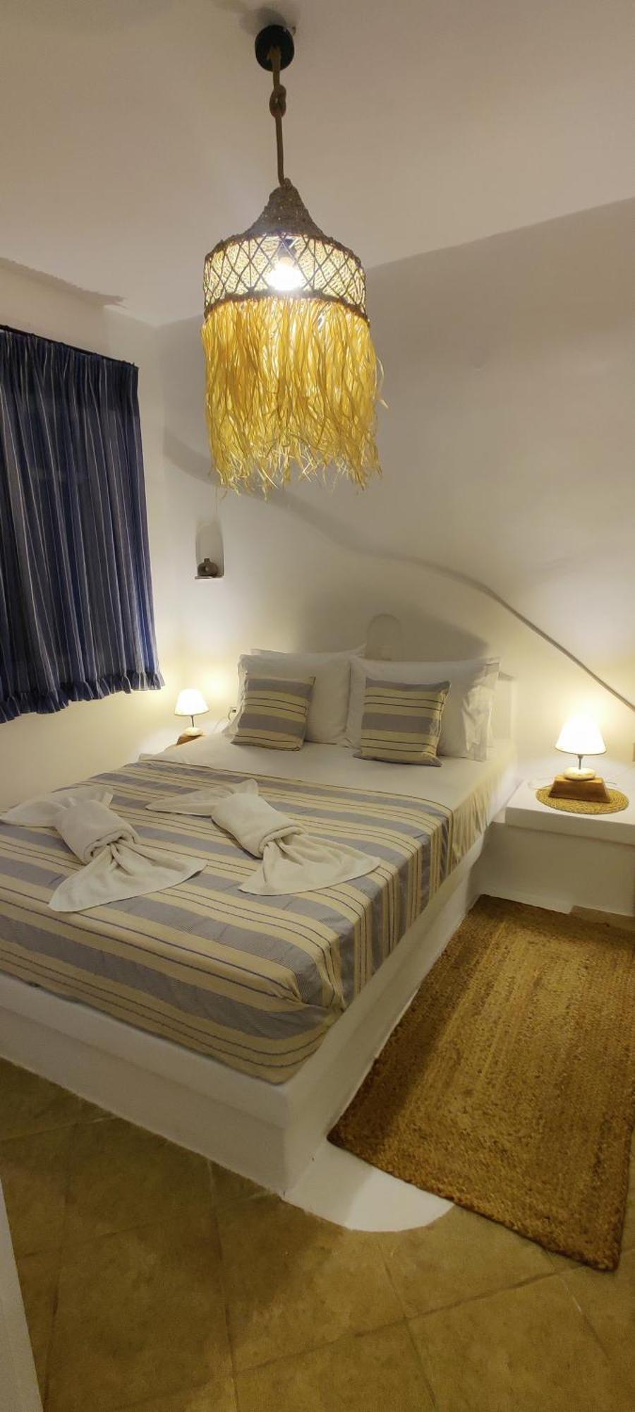 Syros Apartments Suites Chryssonisos Kini Eksteriør billede