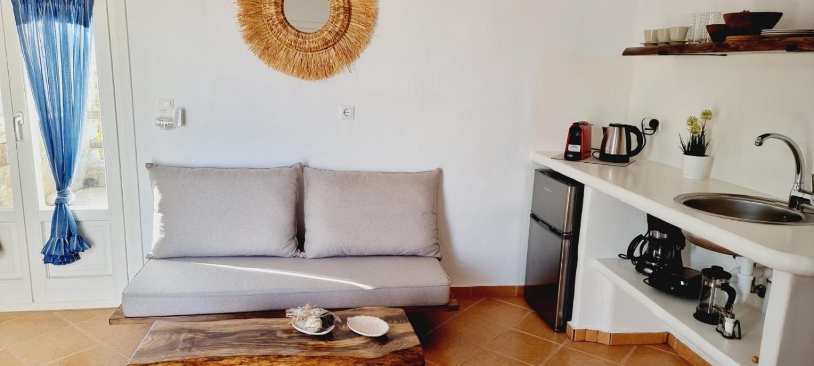 Syros Apartments Suites Chryssonisos Kini Eksteriør billede